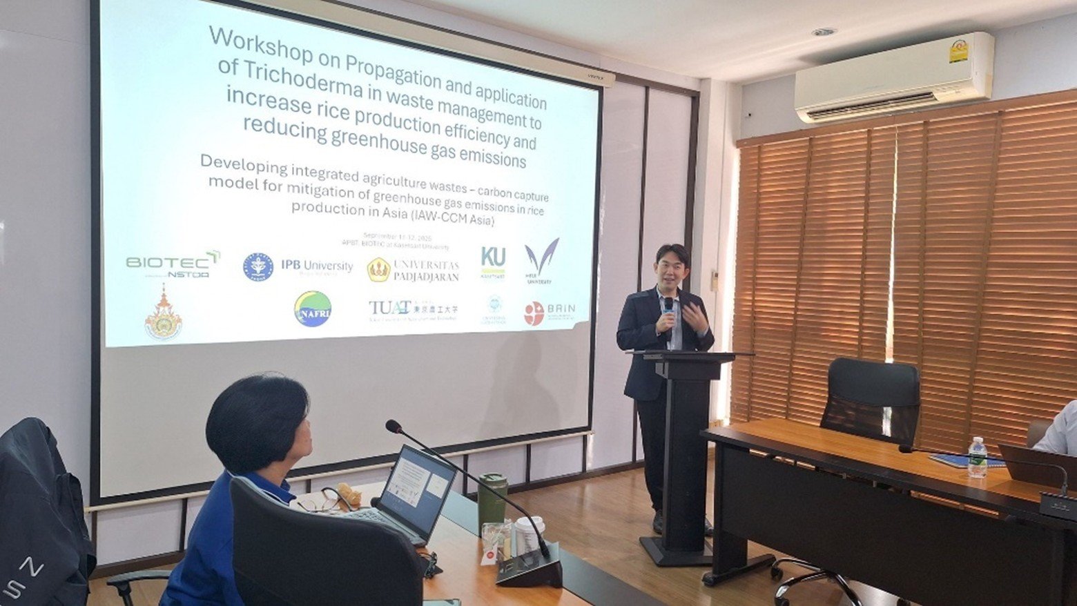 Workshop on Propagation and application of Trichoderma in waste management to increase rice production efficiency and reducing greenhouse gas emissions