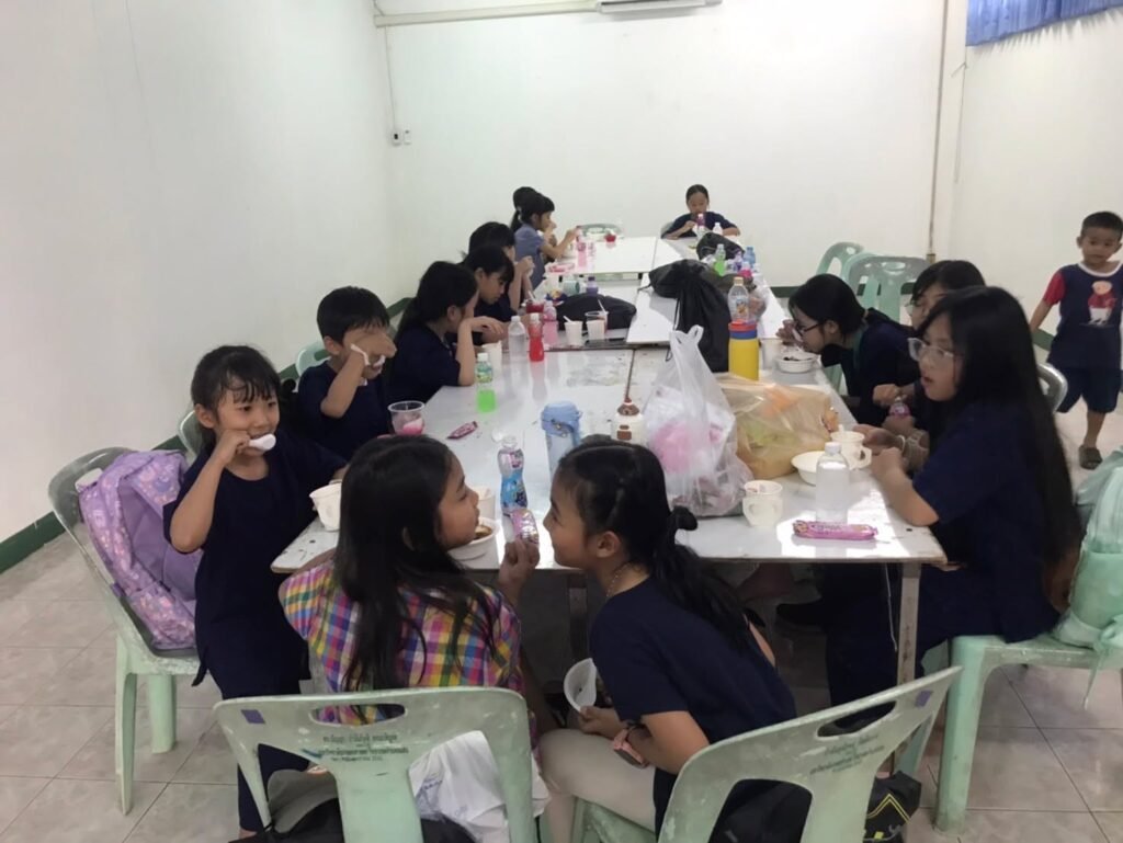 วันที่ 8 พฤษภาคม 2569 ศูนย์วิทยาศาสตร์ข้าว ให้การต้อนรับคณะเยาวชนจากกิจกรรม “KU KPS Summer Camp Tour & Sport Camp ปิดเทอมนี้ มาสนุกกับค่ายด…