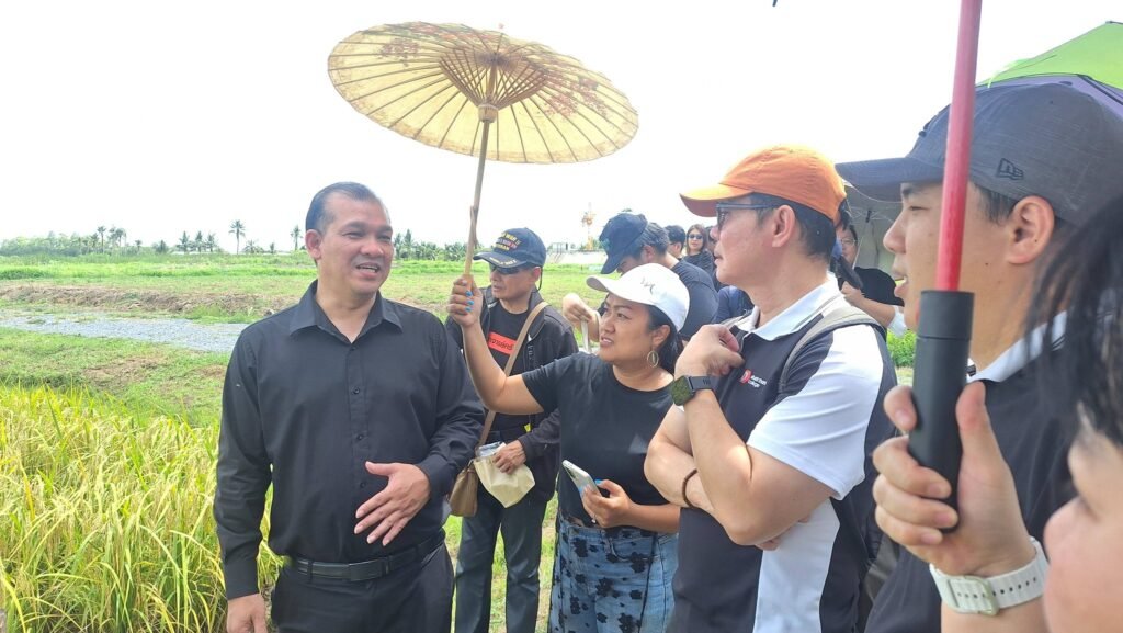 ศูนย์วิทยาศาสตร์ข้าว มก.กำแพงแสน ต้อนรับคณาจารย์วิทยาลัยดุสิตธานี ศึกษาดูงานนวัตกรรมข้าวและการเพิ่มมูลค่าผลผลิตทางการเกษตร