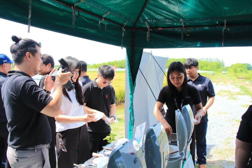 16 มิถุนายน 2569 ศูนย์วิทยาศาสตร์ข้าว มหาวิทยาลัยเกษตรศาสตร์ วิทยาเขตกำแพงแสน จัดพิธีส่งต่อเมล็ดพันธุ์แห่งอนาคต “ข้าวหอมมาลัยแมน : จากงานวิ…