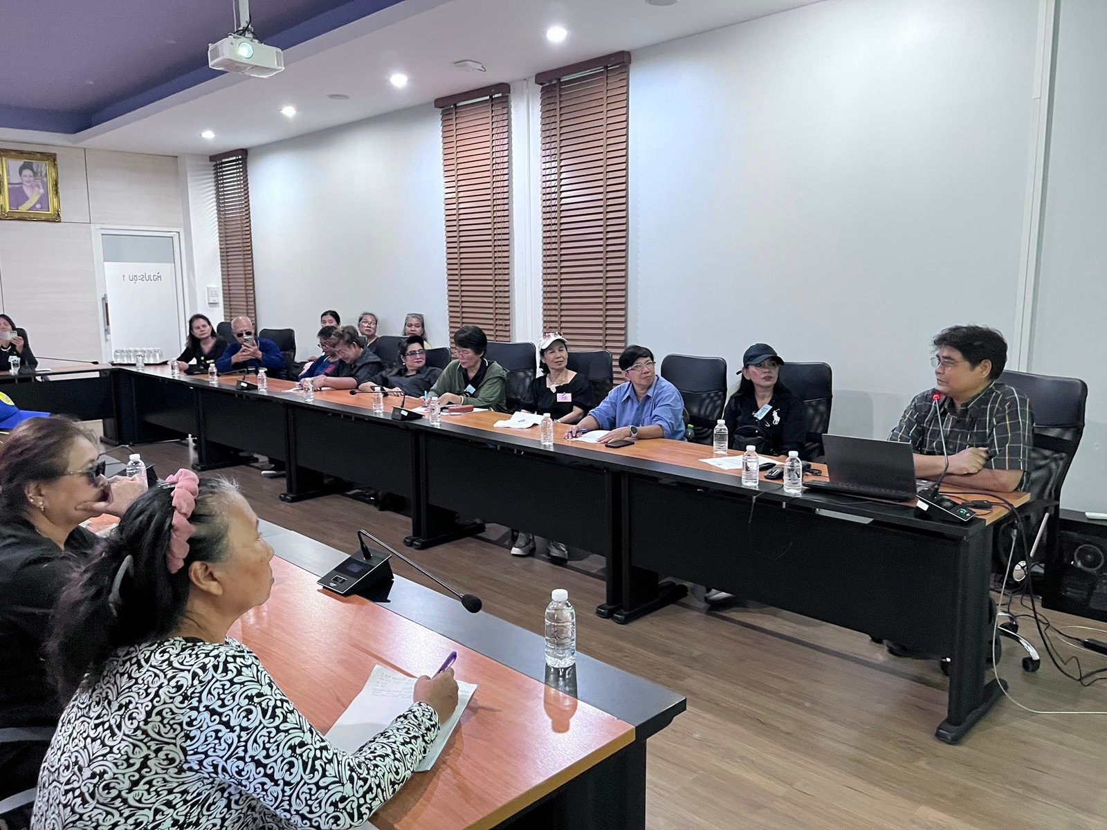ศูนย์วิทยาศาสตร์ข้าว มก. และ APBT ไบโอเทค สวทช.  ต้อนรับคณะศึกษาดูงานโครงการคัดเลือกและพัฒนาเมล็ดพันธุ์เกษตรธรรมชาติ จากศูนย์ฝึกและพัฒนาอาช…