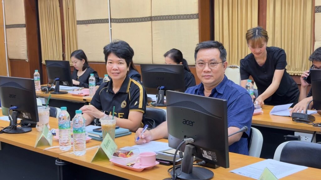 วันที่ 25 มิถุนายน 2569 รองศาสตราจารย์ ดร.ศิวเรศ อารีกิจ ผู้อำนวยการศูนย์วิทยาศาสตร์ข้าว และนายสุมน ห้อยมาลา นักวิชาการเกษตรประจำศูนย์วิทยา…