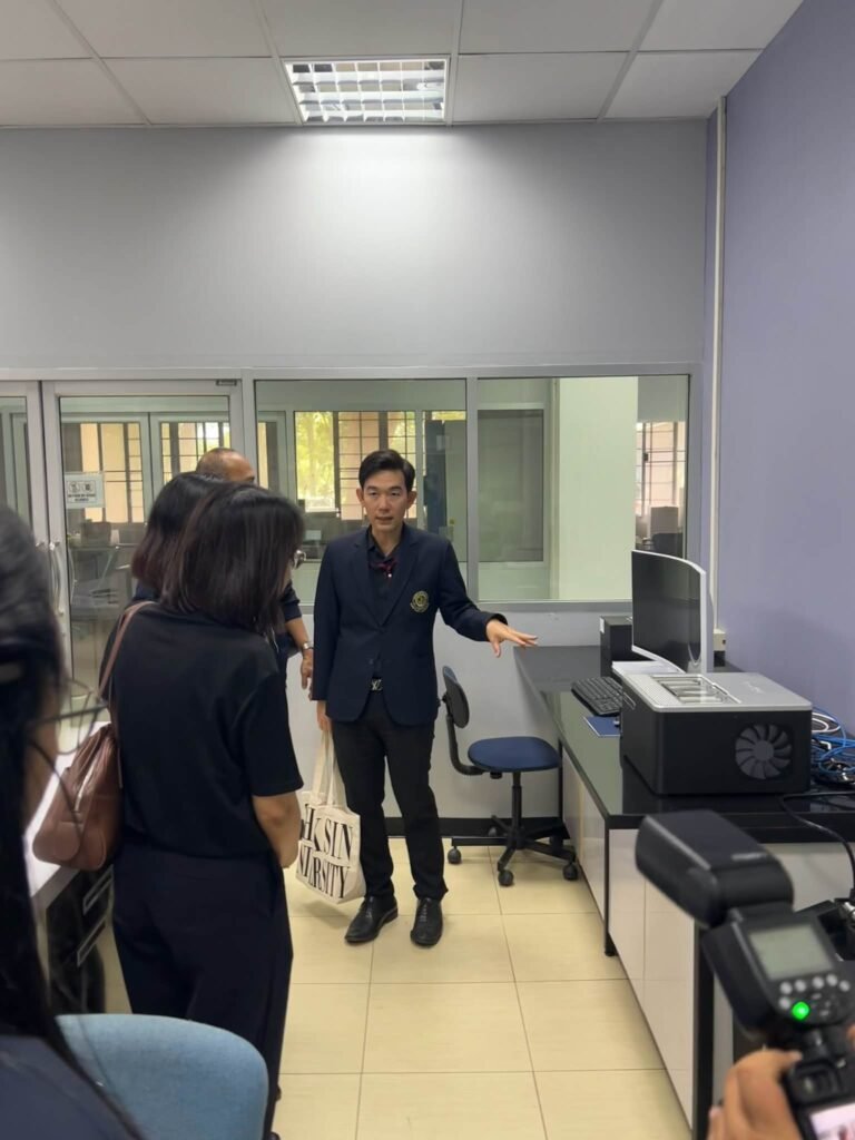 ศูนย์วิทยาศาสตร์ข้าว มก. ต้อนรับคณะผู้บริหารมหาวิทยาลัยทักษิณ ศึกษาดูงานและแลกเปลี่ยนเรียนรู้การบริหารจัดการศูนย์วิจัยสู่ระดับนานาชาติ